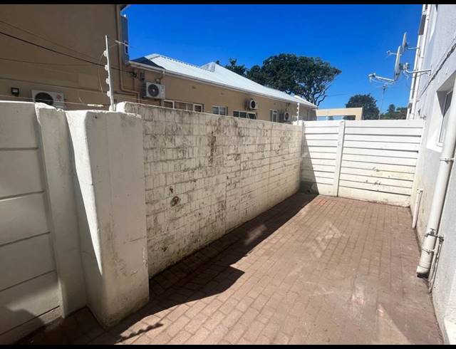 1 bed property to rent in CLAREMONT